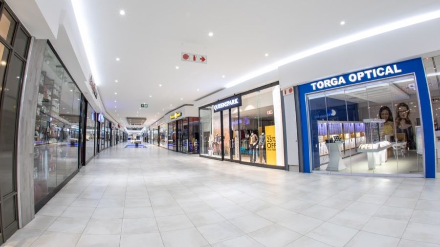 Dunes Mall Shopping in Walvis Bay